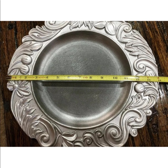 Pottery Barn Plate Chargers Holiday Christmas - Picture 6 of 8